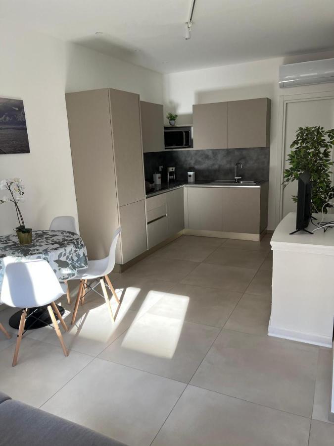 Apartments Ennio Top Class Μπάρι Εξωτερικό φωτογραφία