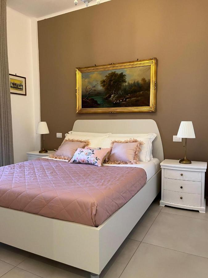 Apartments Ennio Top Class Μπάρι Εξωτερικό φωτογραφία