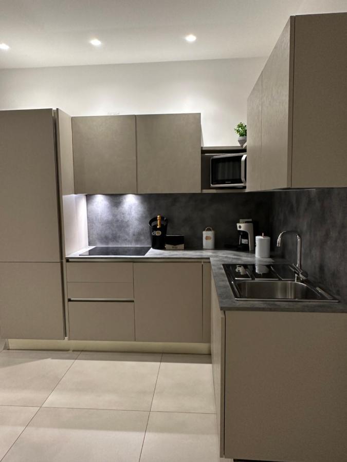 Apartments Ennio Top Class Μπάρι Εξωτερικό φωτογραφία